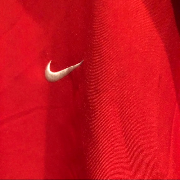 Vintage Y2K Nike Team Polyester Windbreaker Jacket in EUC Red & White - Picture 4 of 11
